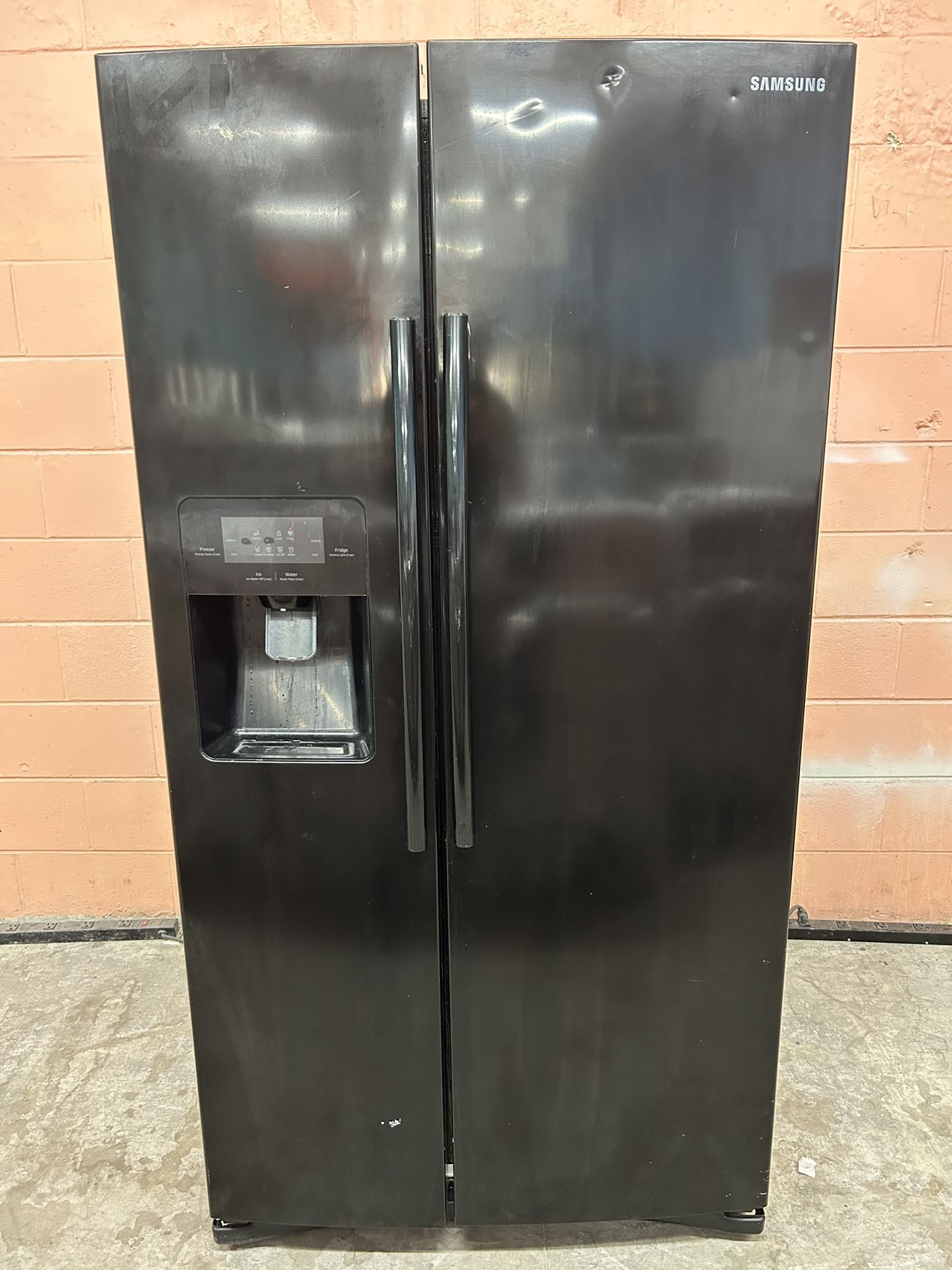 Black Side By Side Refrigerator 