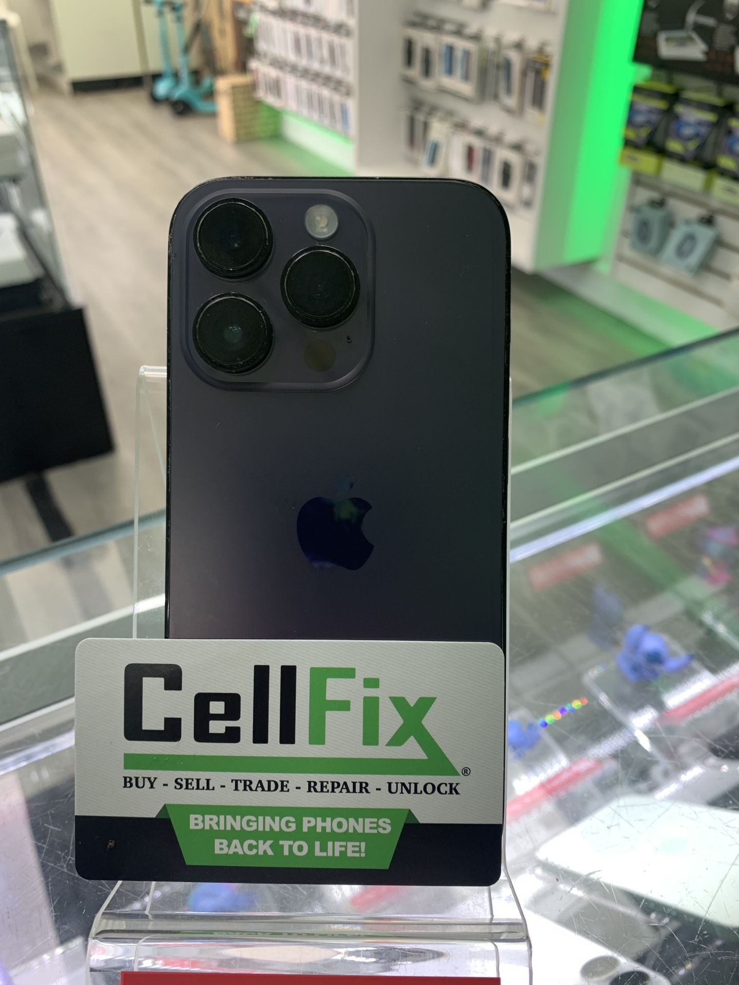iPhone 14 Pro 128GB Unlocked Just $499.99