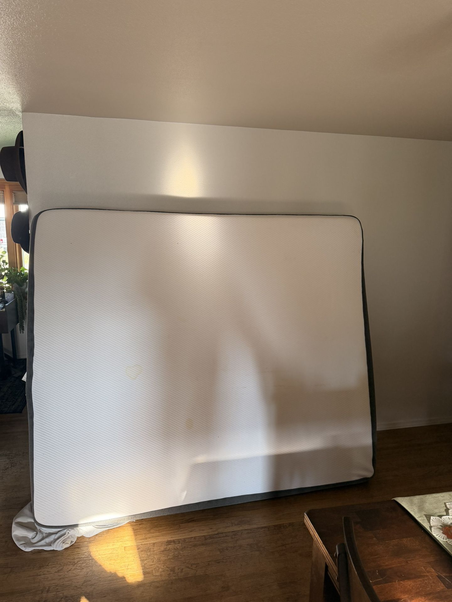 California King Hybrid Mattress