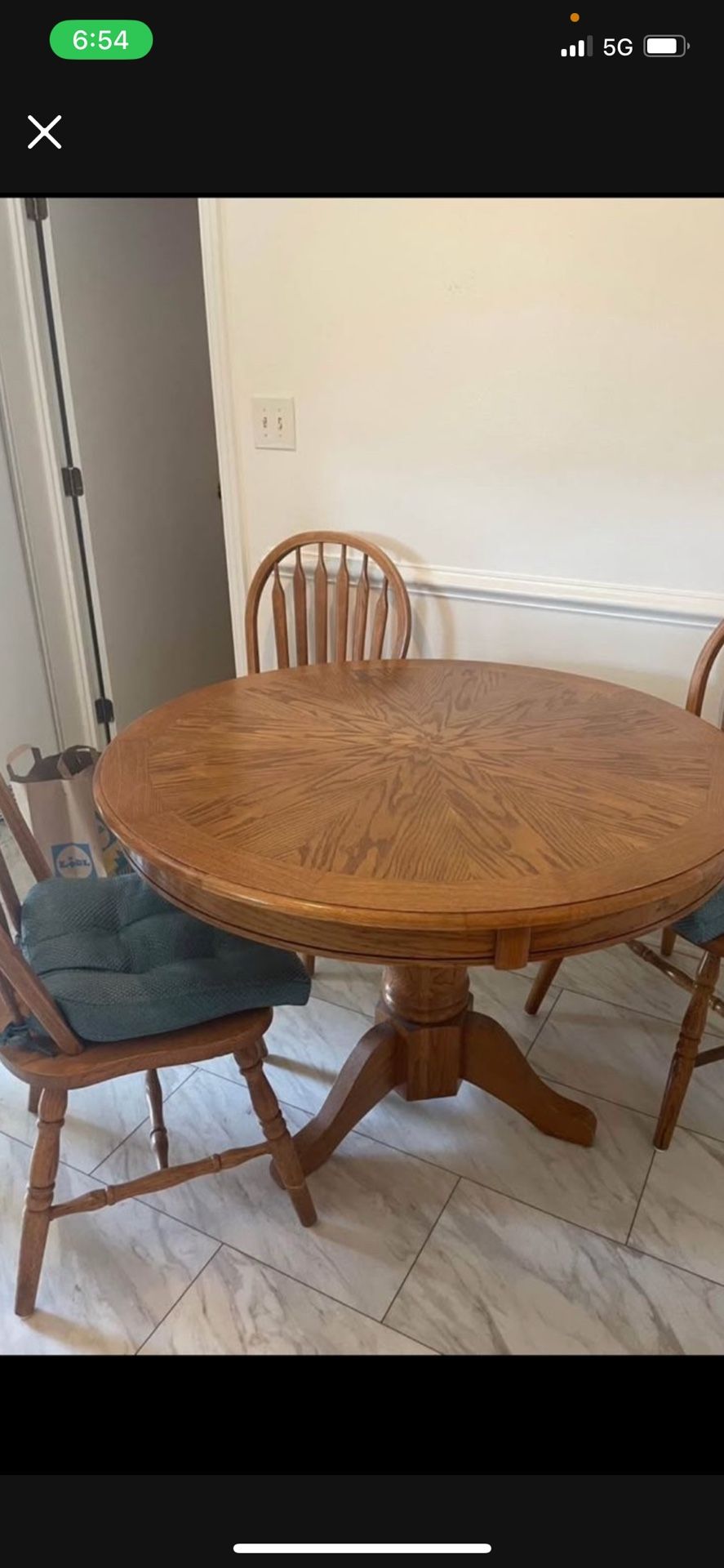 Wood Table (4) Chairs