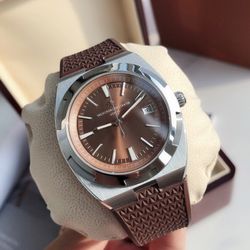 Vacheron Constantin Men’s Watch With Box New 