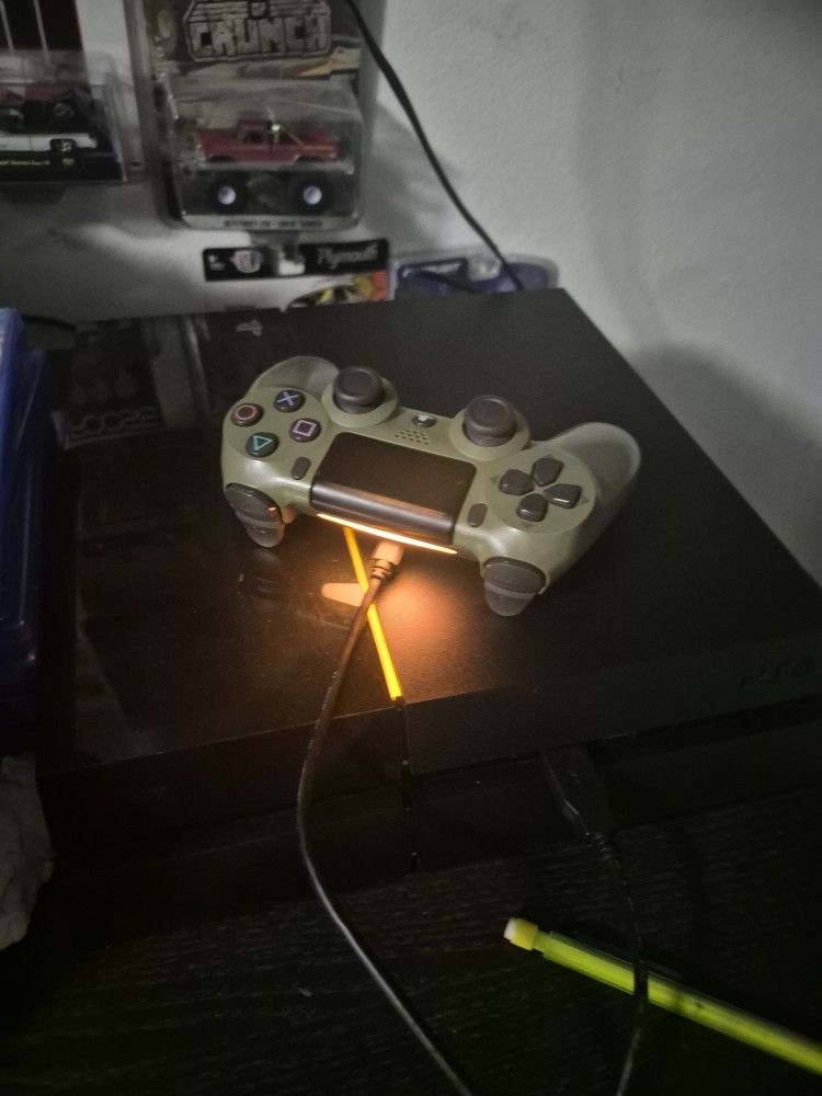 Very Good Working PS4