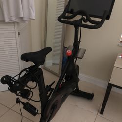 Peloton Bike (Gen 2) - Final Offer