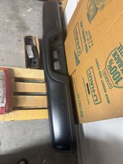 Toyota Tundra 2004 Bumper