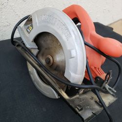 Corded Saw