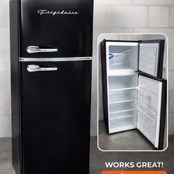 Black Frigidaire Mini Fridge – Works Great!