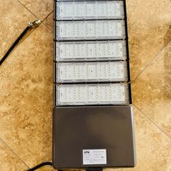 Commercial Outdoor 300w LED Lights NEW!