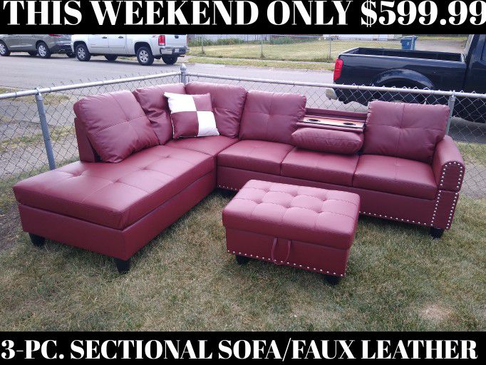 NEW 3PC. SECTIONAL SOFA WITH STORAGE OTTOMAN / FAUX LEATHER / BRAND NEW