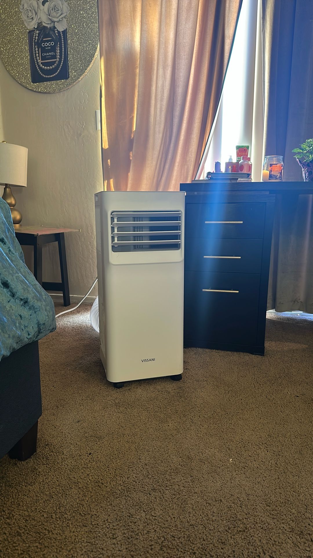 Brand New Vissani Air Conditioner Two Weeks Old!