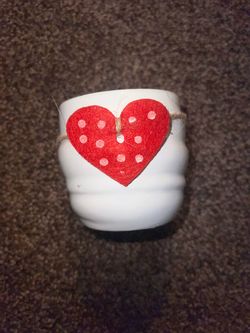 Small Heart Pot