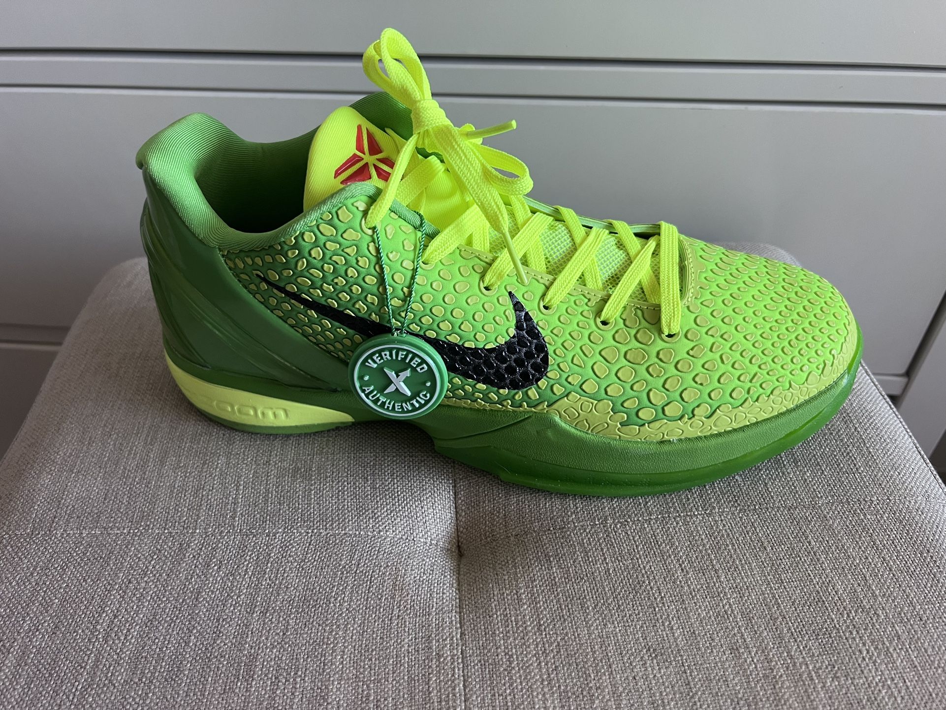 Kobe 6 Grinches