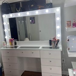 Vanity Nuevo 9 Cajones 63" x 16" x 33" Incluye Focos Envíos Hoy Mismo 