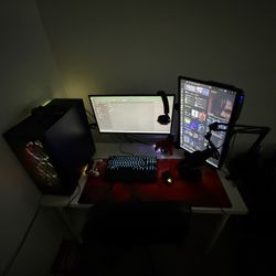 Pc / Gaming set up 