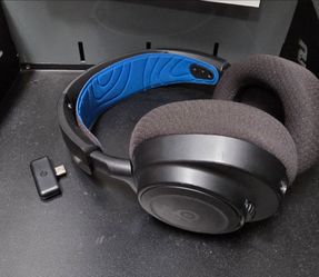 Arctis nova 7P