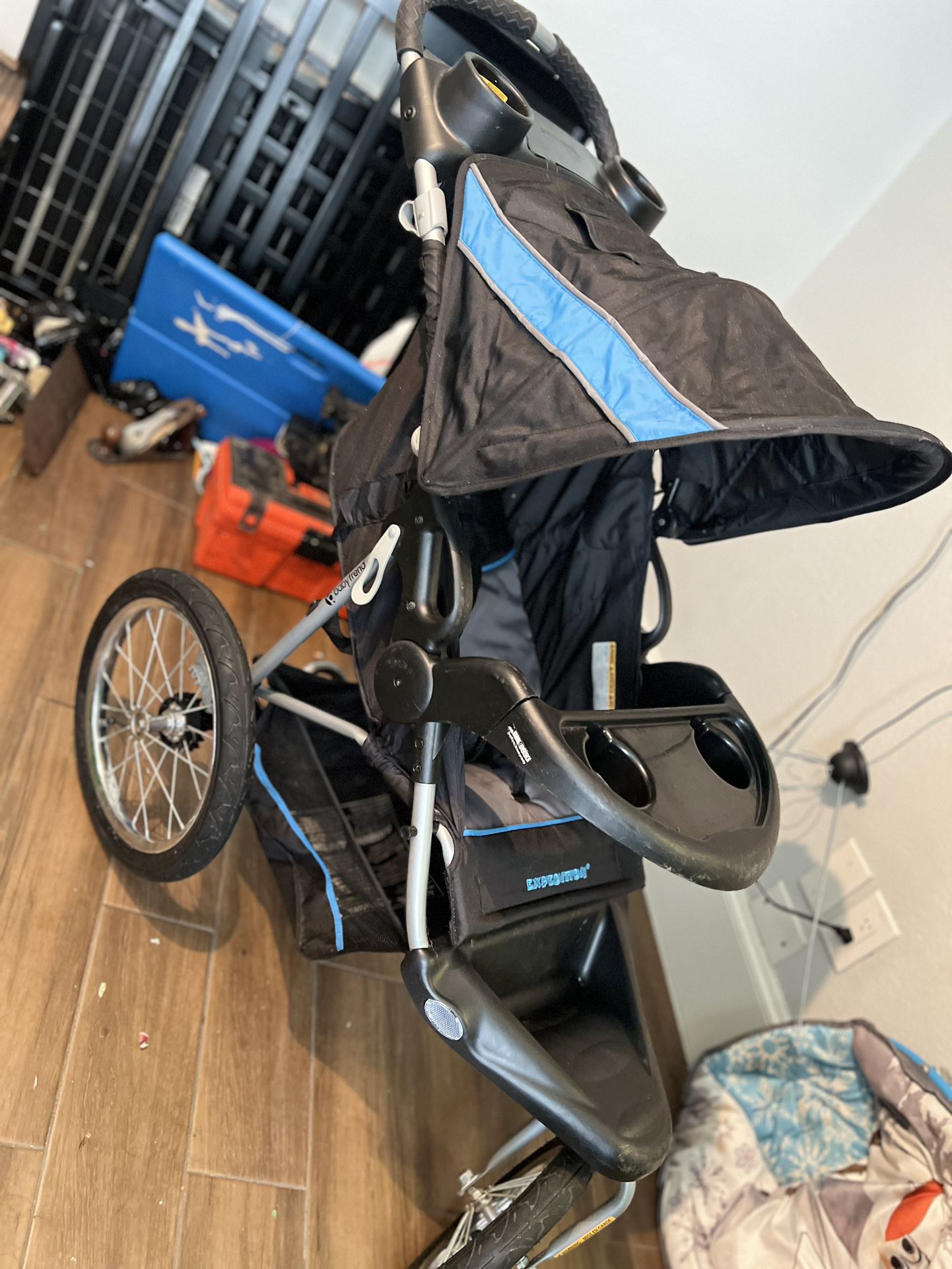 Stroller Baby Trend “expedition”