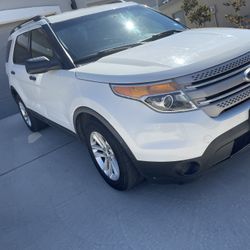 2012 Ford Explorer