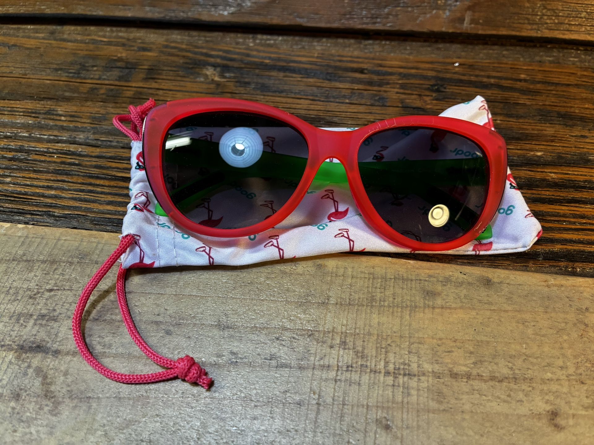 Goodr Runway Sunglasses MY CATEYES ARE UP HERE Red Green Cat Eye RG0618