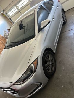2017 Hyundai elantra