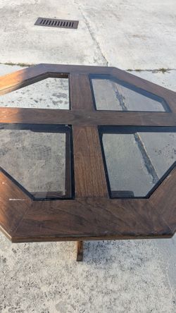 Octagon Table