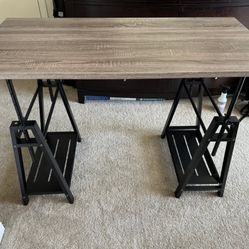 Irene Adjustable Height Desk Z1430261