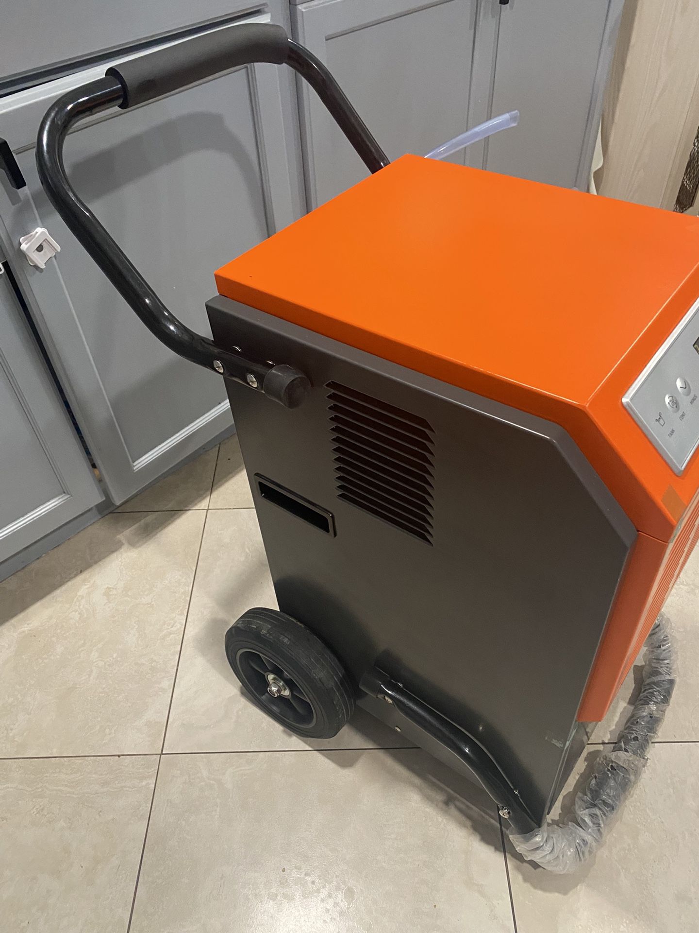 Dehumidifier Like new