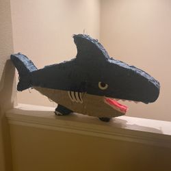 Shark piñata