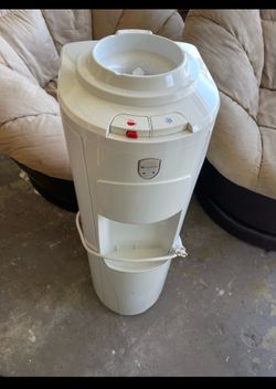 Water dispenser