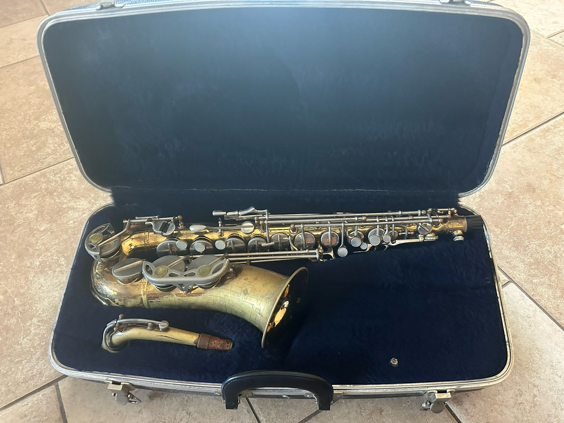 René Dumont Saxophone