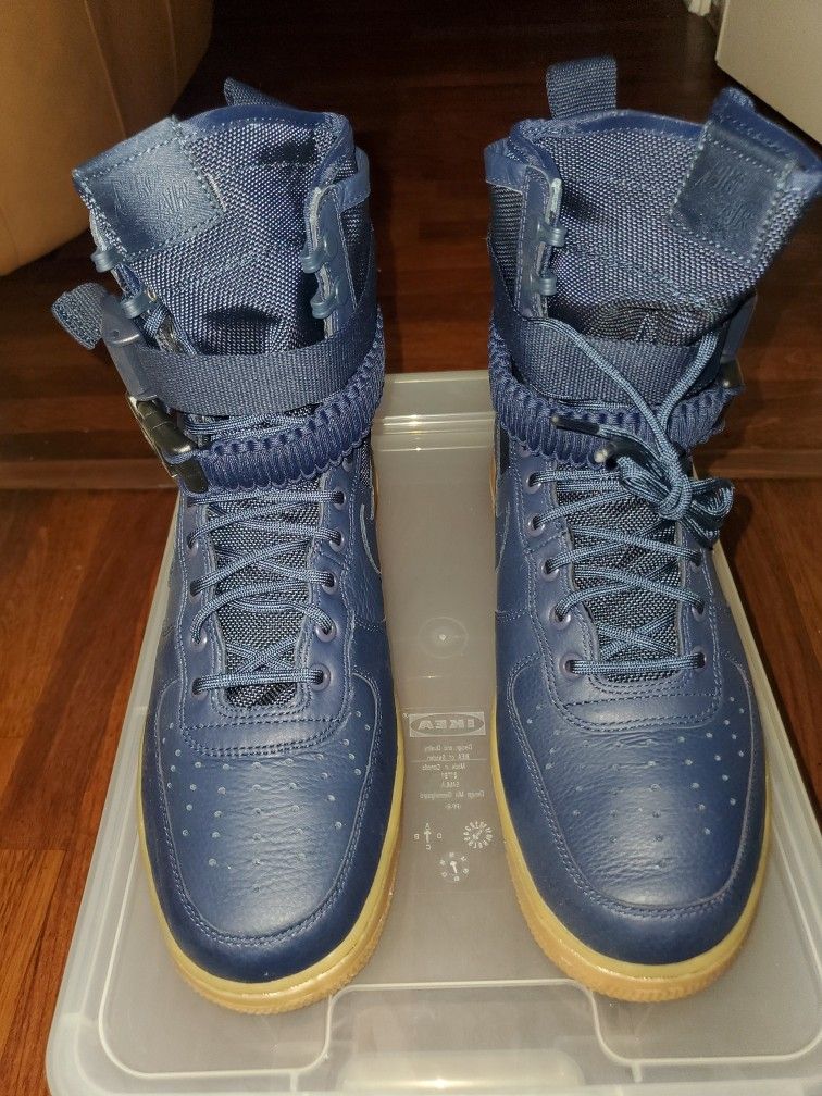 Brand New Size 10 SF AF1 "Midnight Navy"