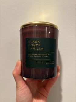 Brand New 8oz Black Honey Vanilla Scented Candle