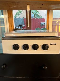 Cooker stove