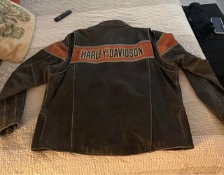 3XL Harley-Davidson jacket in great condition. Worn no more than 10 times.