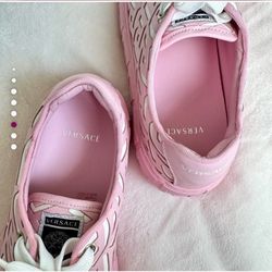 Versace Shoes 