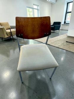 Allsteel Gunlocke Molti Guest Chair | $20