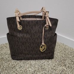 Michael Kors Purse 