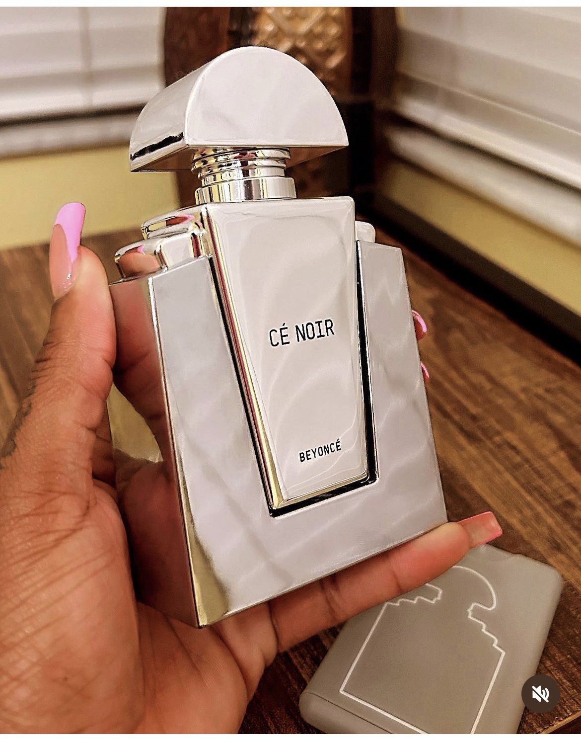 Beyoncé Perfume Sample