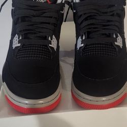 Air Jordan 4 Bred 2019