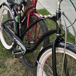 PAIR OF CRUISERS 3 Speeds Each Ready To Ride 26” Wheels $125 Each Or $200 For Both Thanks