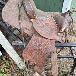 Old Horse Saddle 