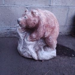 Bear Statue 