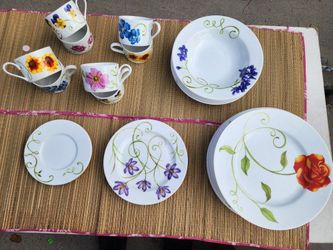 Pretty Floral Dishware (Not Complete Set)