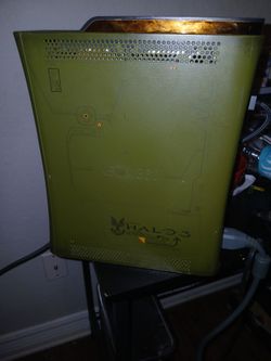 Xbox 360 Halo Edition Bundle