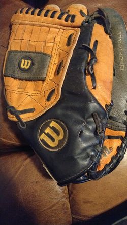 Wilson ESB Softball Glove