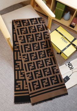 Women’s Scarves—Birthday Gifts, Jewelry for Wives, and Necklaces for Christmas and Anniversaries