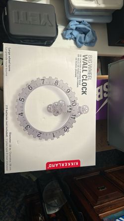 Wall clock