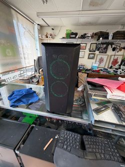 CyberPowerPC Gaming Desktop PC – Ryzen 3 3100, RX 570 4GB, 16GB RAM, 240GB SSD + 1TB HDD, RGB