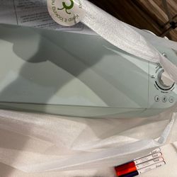  Cricut Explorer Air 2 - Mint With Materials - OBO