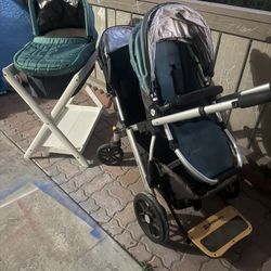 Uppababy Vista V2 stroller and bassinet 2 Seater W Step 