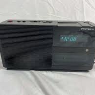 Vintage Proton 320 Clock Radio - make offer