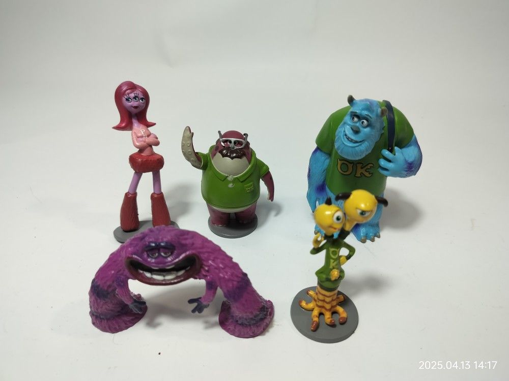 Disney Pixar Monsters University Deluxe Figurine Set Exclusive Monsters Inc Lot